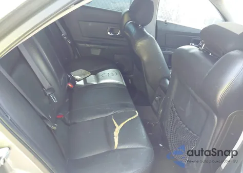 2005 Cadillac Cts Standard z USA, uszkodzony, nr VIN 1G6DP567X50175462